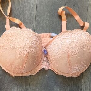Lace Push-Up Bra in Peach NWOT 38D
